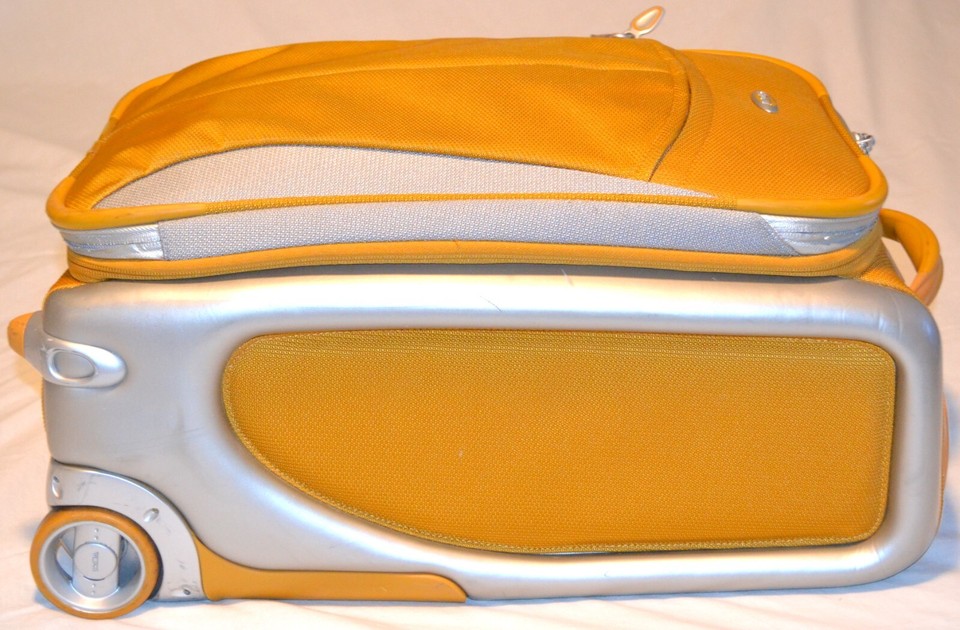 Tumi T3 Transporter 22" GOLD SILVER CarryOn Rolling Suitcase, TSA lock