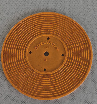 VINTAGE FISHER PRICE SCHEIBE EDELWEISS & HICKORY DICKORY DOCK ORANGE Durchmesser 12 cm