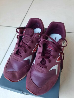New Balance 393 Sportschuhe dkl rot Gr. 34,5