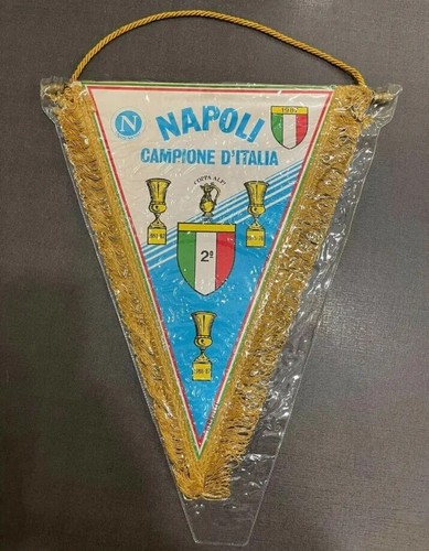Pack Spécial Scudetto Naples : 6 Livres + Poster + Fanion - Le Mattino (Mai 2025)