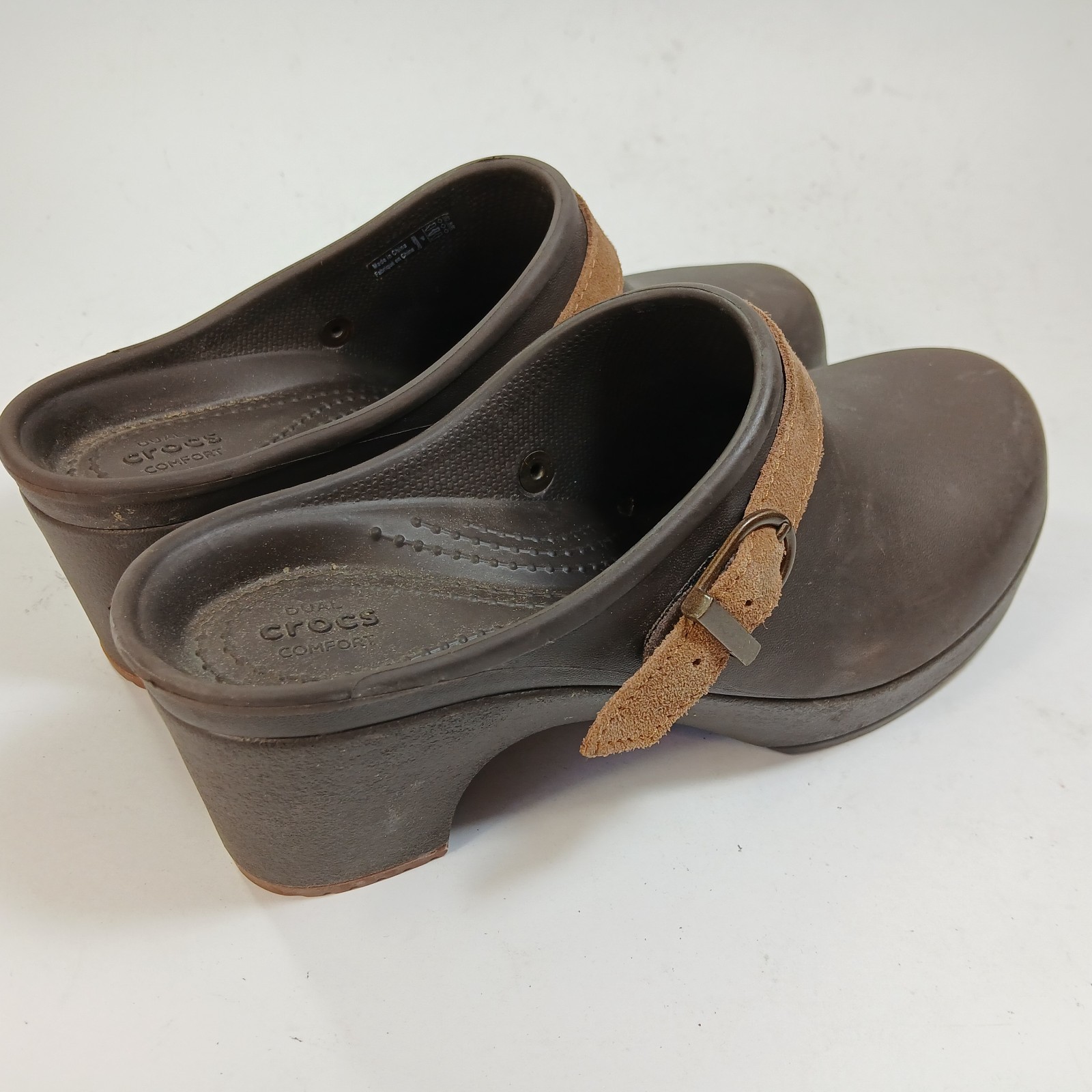 Sarah Blocker Crocs Sarah Black Belted Clogs Women’s Size 6 Block Heel Mule Slip-On ...