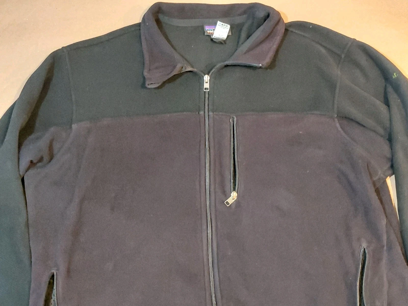 Patagonia Simple Synchilla Double Fleece Full Zip Jacket Men's 2XL Black 2014 - product detail image 4