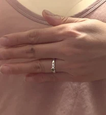 Tiffany & Co. Sterling Silver 3mm Sparkle Green Gemstone Peridot Band Ring 2.7g