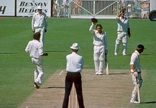 Derek Randall doffs his cap to Dennis Lillee Centenary Test Austra- Old Photo