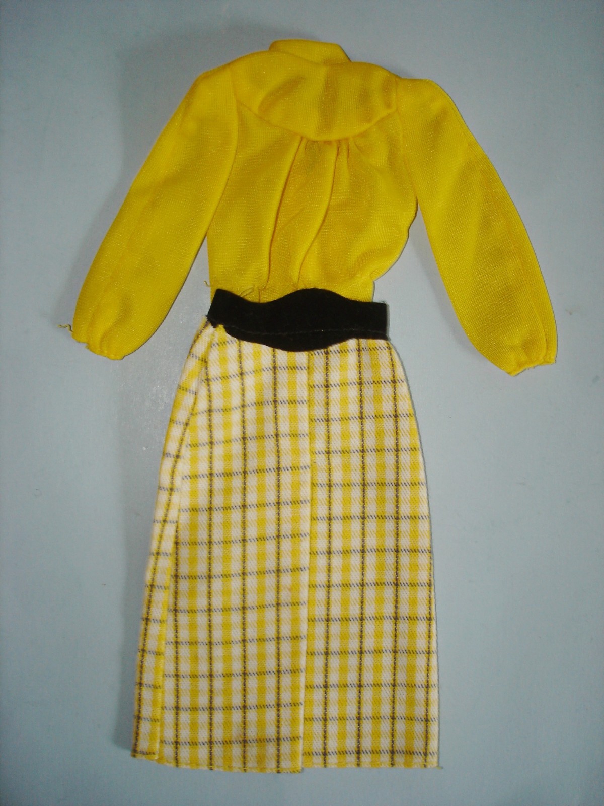 Barbie Doll BEST BUY FASHIONS #9572 Gauchos & Tricot Blouse SuperStar Era 1976