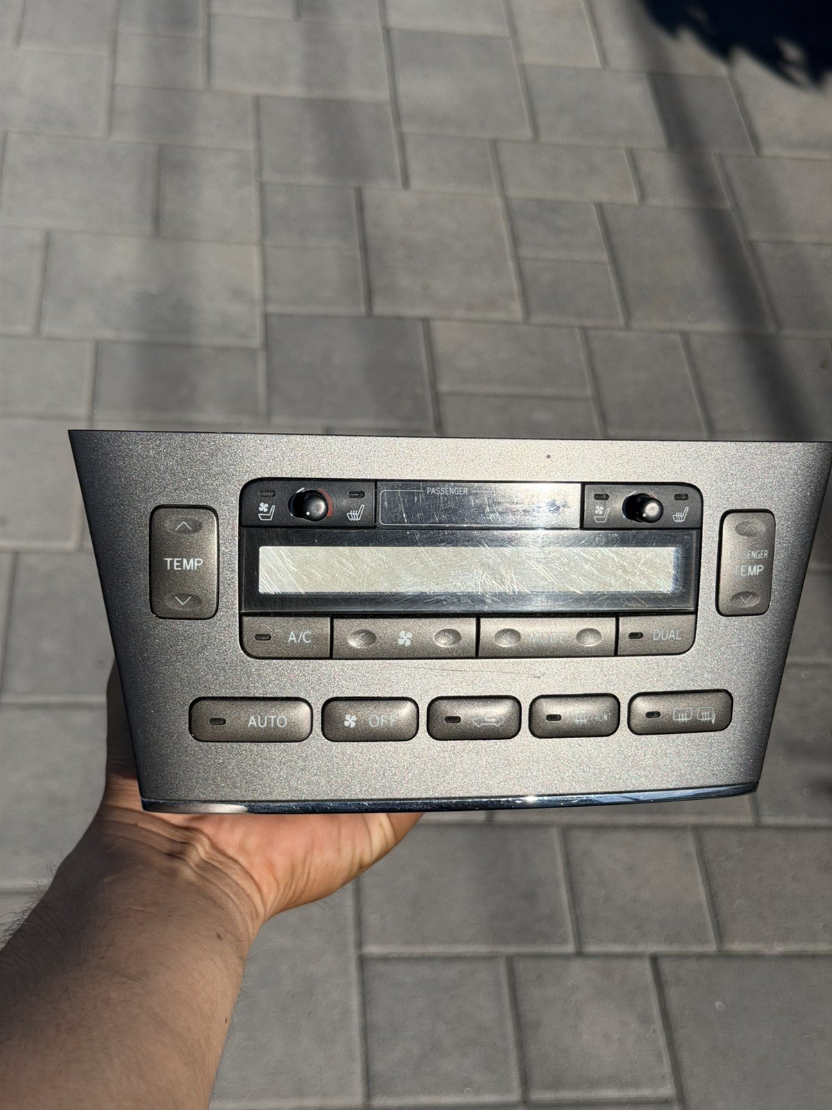 2004 -2006 Lexus ES330 Center Dash A/C AC Heater Climate Control OEM 55900-33890