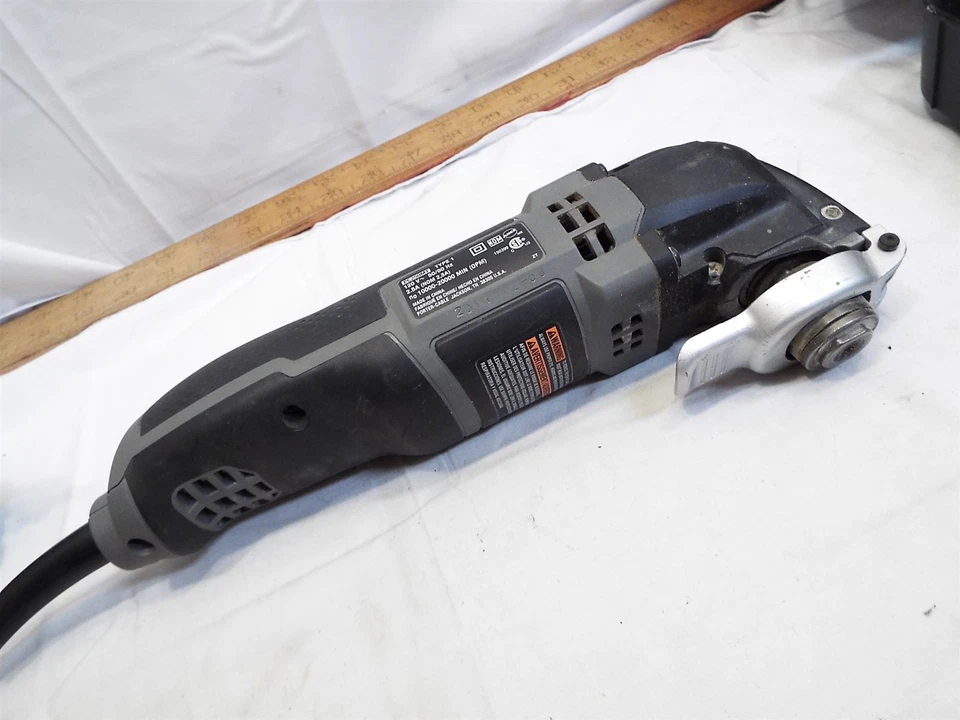 Porter Cable PC250MT 10-20,000 2.5A Variable Speed Oscillating Multi-Tool w/Case - Image 3 of 4