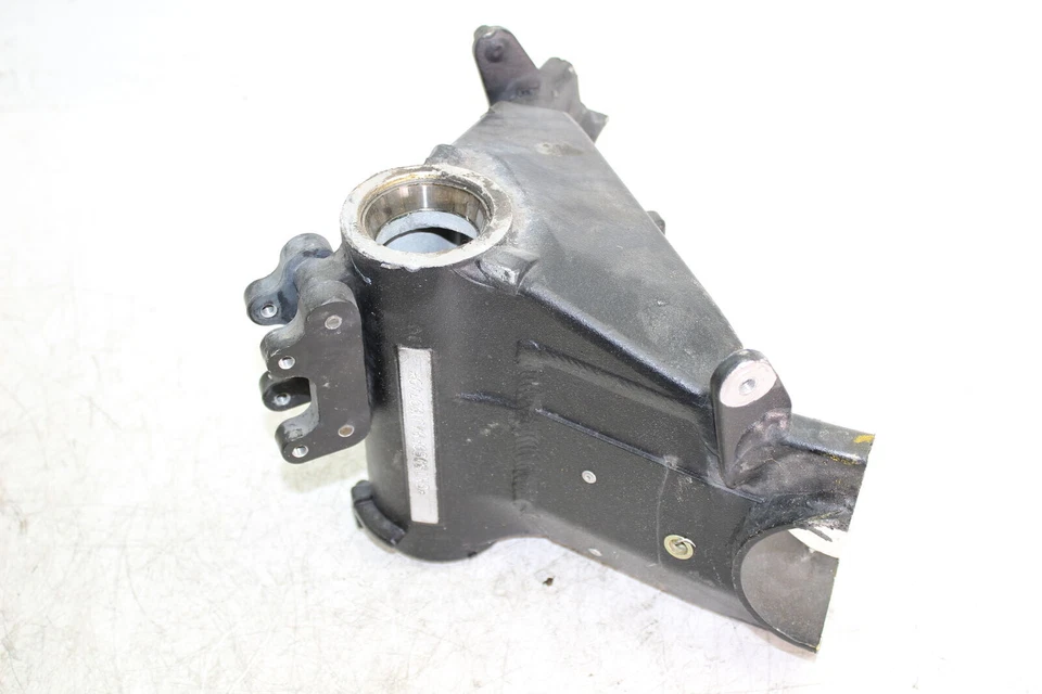 02-05 Triumph Speed Four Neck Frame Chassis T2070317 - Image 2 of 4