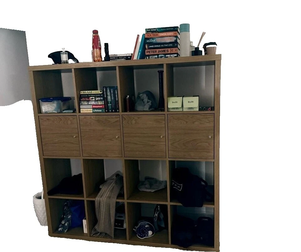 Unidades de estanterías IKEA Brown