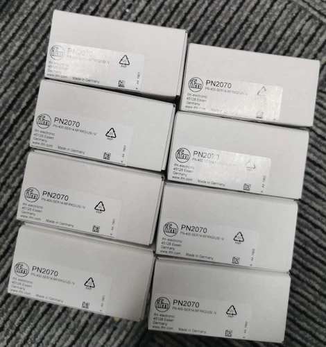 NEW IFM PN2070 pressure switch fedex or DHL