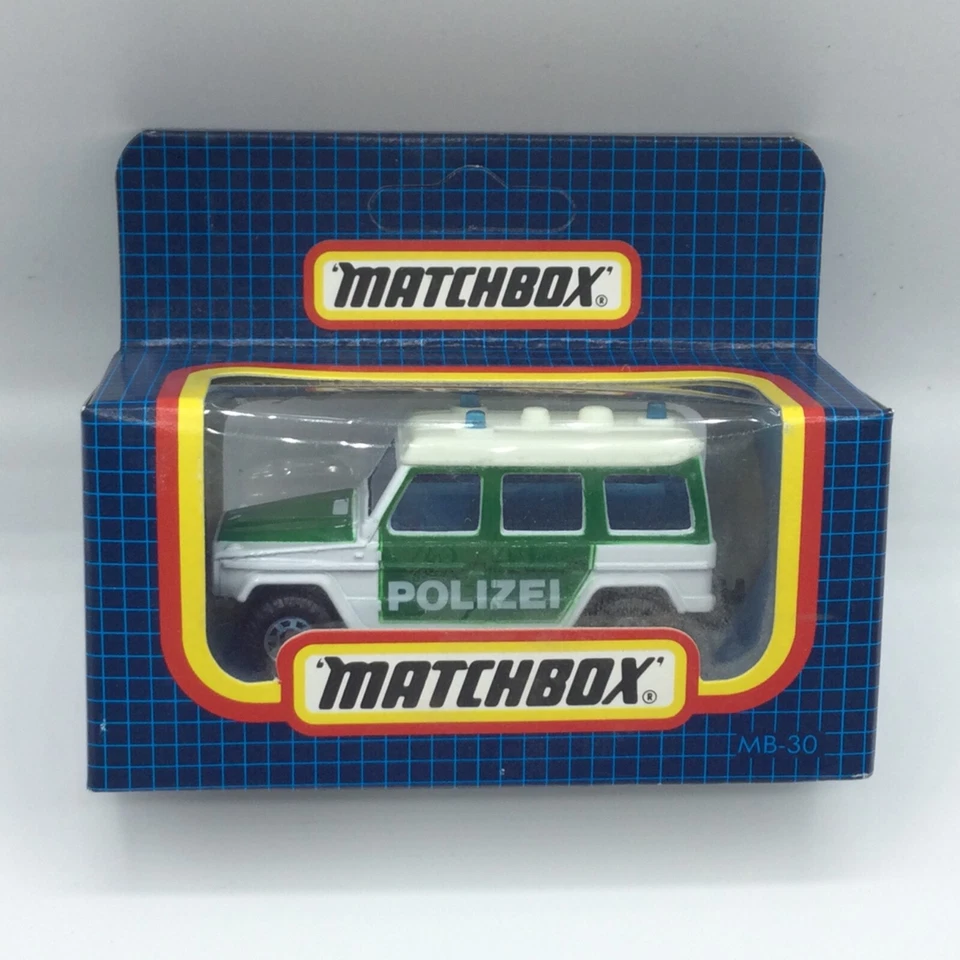 Matchbox 1-75 MB-30 Mercedes Benz G Wagon Polezei Green & White MIB - Image 4 of 4