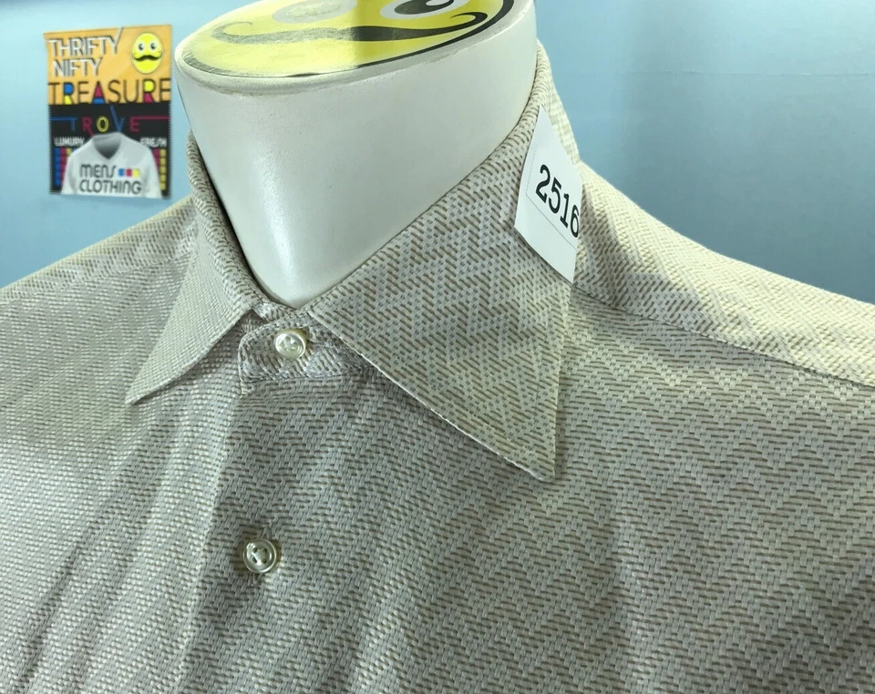 Mens Umberto Ferrari Italy 15.5 Medium 39 Ivory Eggshell Woven Zig-Zag BD Shirt - Image 3 of 4