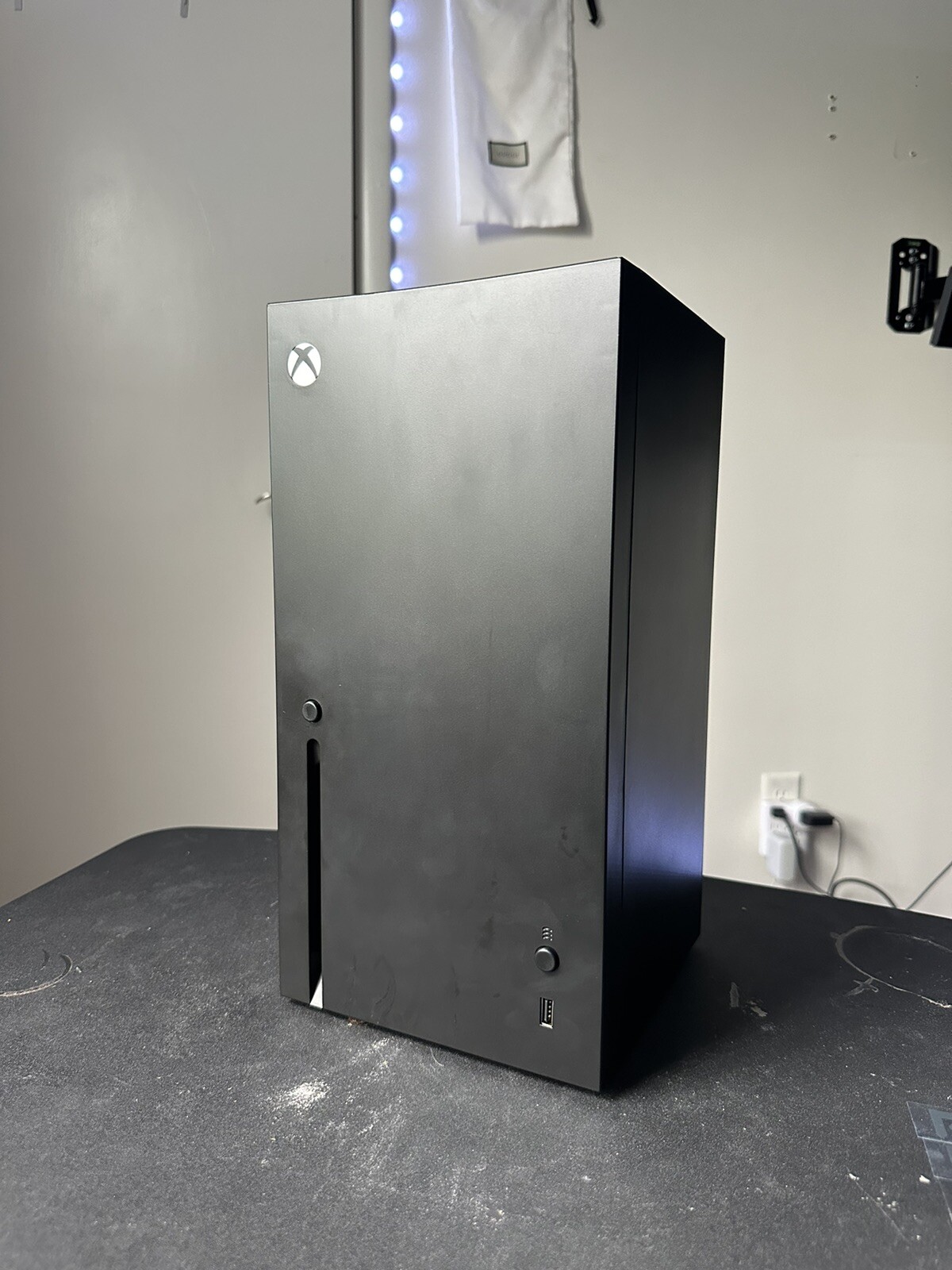 Xbox Series X Replica Mini Fridge-image