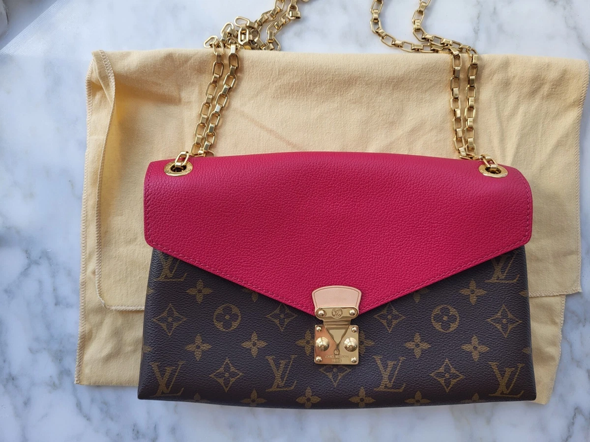 Louis vuitton pallas chain top bag