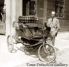 Three-Wheeled Horseless Carriage - 1909 - Historic Photo Print