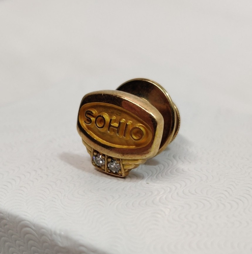 Vintage SOHIO 10K 2 Diamond Service Award Pin Standard Oil of Ohio Gas Petroleum - Picture 6 of 21