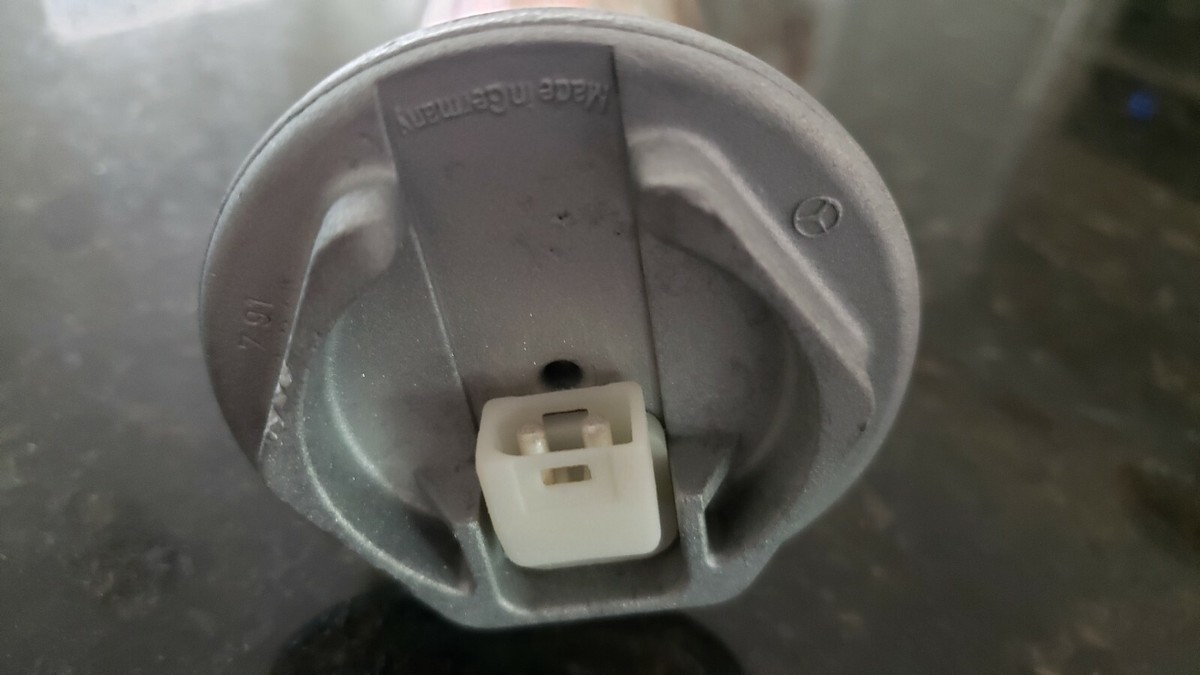 MERCEDES-AMG WORKING FUEL SENDER TANK LEVEL UNIT A1295420004 | ENG  