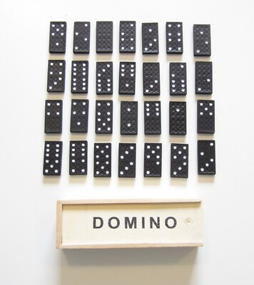 1 NEW DOMINO SET DOUBLE SIX DOMINOES  WITH WOOD BOX  28 PIECES PER SET