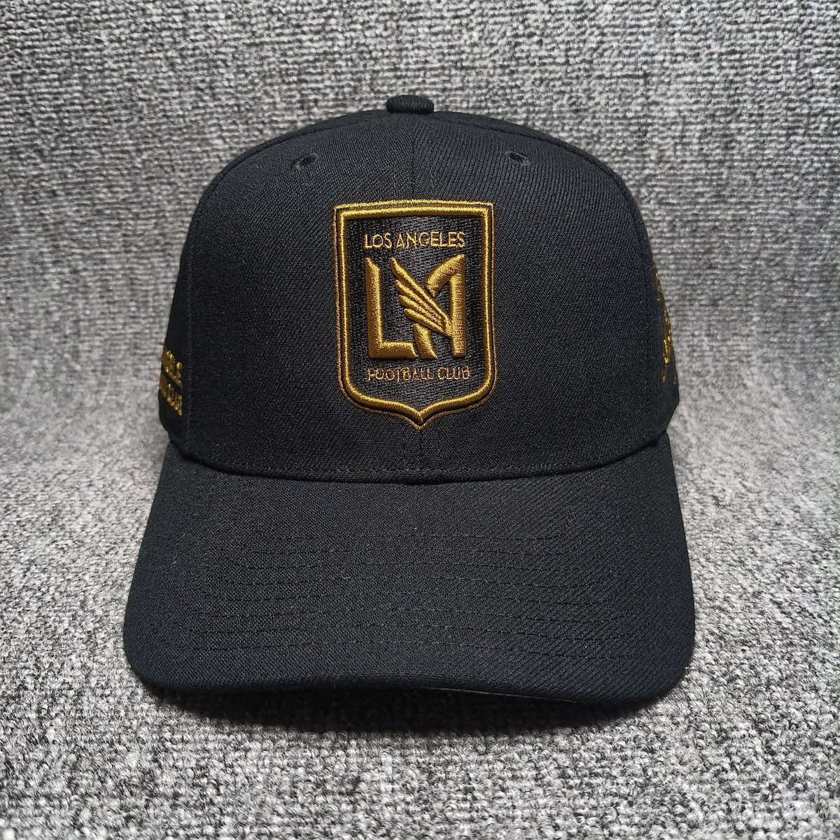 Mitchell & Ness Los Angeles Football Club Black Snapback Curved Cap Hat