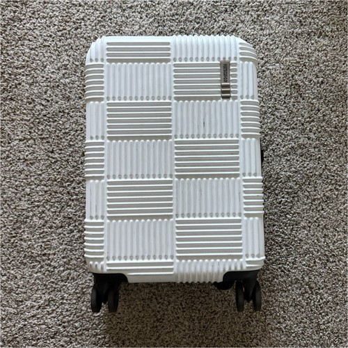 American Tourister 22" White Checked Hardcase Spinner Carry-On Luggage