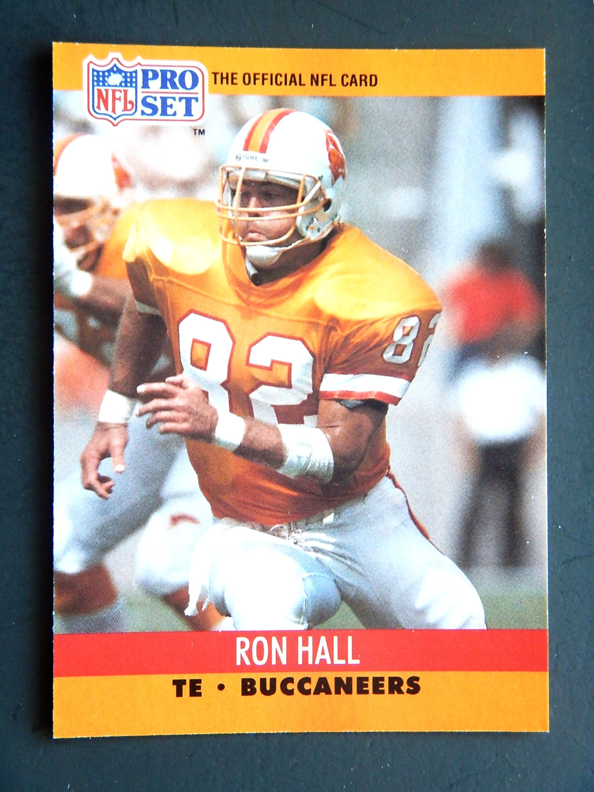 Ron Hall #655 Pro Set 1990 Football Card (Tampa Bay Buccaneers)