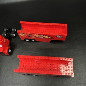 LEGO Junior Cars minifigures parts & Pieces Mack crs004 set 10745  *incomplete