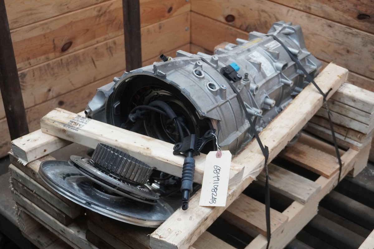 8-speed Automatic Transmission 8P75PH 68415437AE Jeep Wrangler 4XE