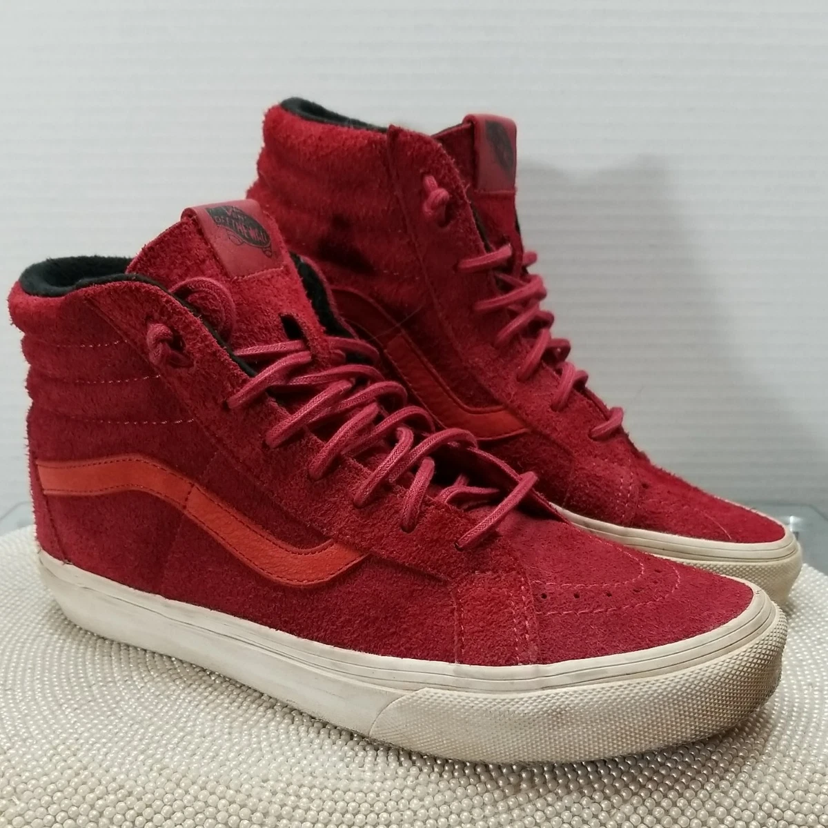 Vans Year of the Monkey Red Suede Sneaker Sk8 Hi Reissue Men s Sz 6 Women s 7.5