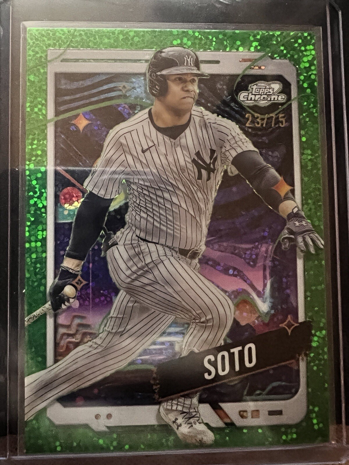 2024 Topps Cosmic Chrome Juan Soto Green Space Dust #/75 SP Yankees