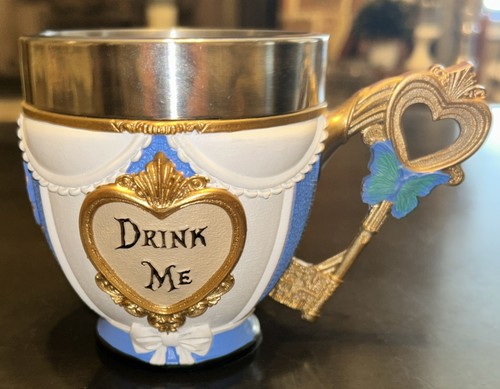 Pinkys Up Alice Drink Me Cup Free Shipping