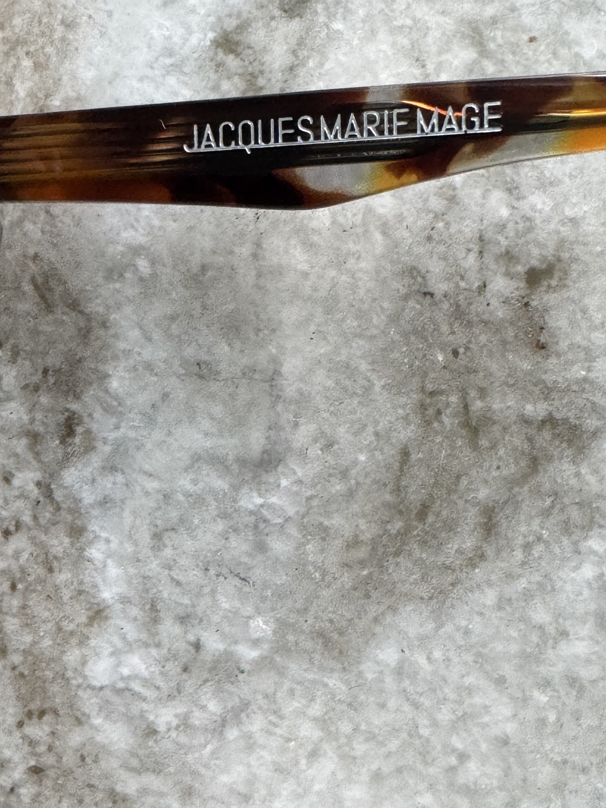 JACQUES MARIE MAGE HORTENSE LEOPARD TORTOISE SUNG… - image 11