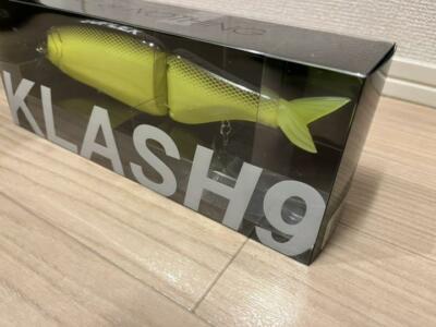 DENHAM - DRT × VILLAGE DOOR × DENHAM KLASH9 DRT KLASH 9 collab - Black Market - Swimbait Underground