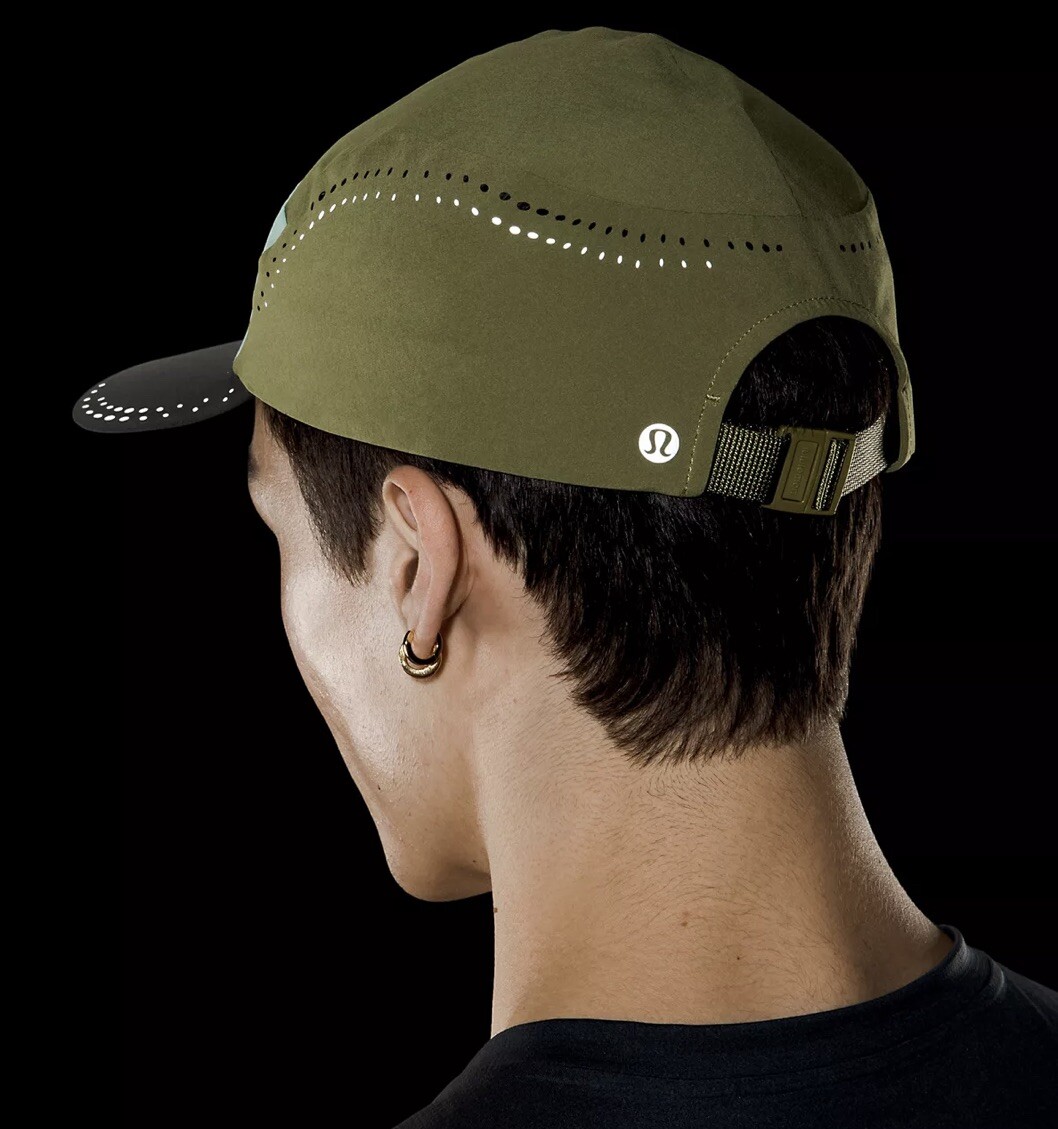 NWT* Lululemon Lightweight Crushable Running Hat Unisex Size  display picture 3