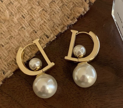 2-Way Wearing Tribales Pearl Earring Studs / D-Shape Drop - Elegant Design - Picture 3 of 7