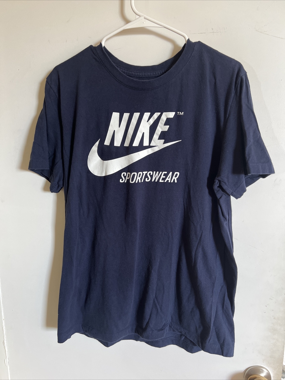 navy blue nike mens running shoes