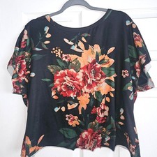 Women's Floral Top