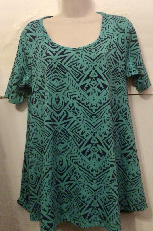LULAROE WOMENS SIZE S/M TOP MULTI TEAL AND BLACK PRINT