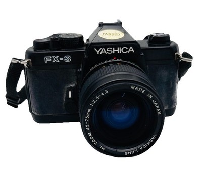 Yashica FX-3 analoge Spiegelreflexkamera mit Objektiv   Retro Vintage R4K