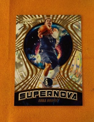 Luka Doncic 2021-22 Revolution Super Nova 1 fractal