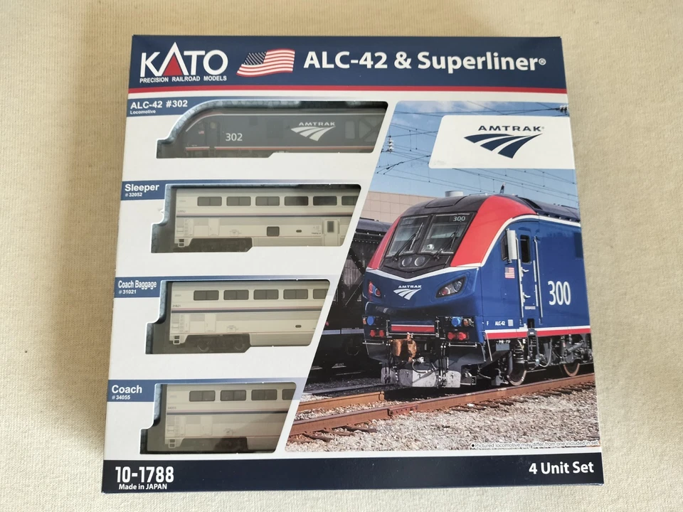 Kato N Scale Amtrak ALC-42 & Superliner Phase VI 4-Unit  Starter Set  10-1788 - Image 2 of 4