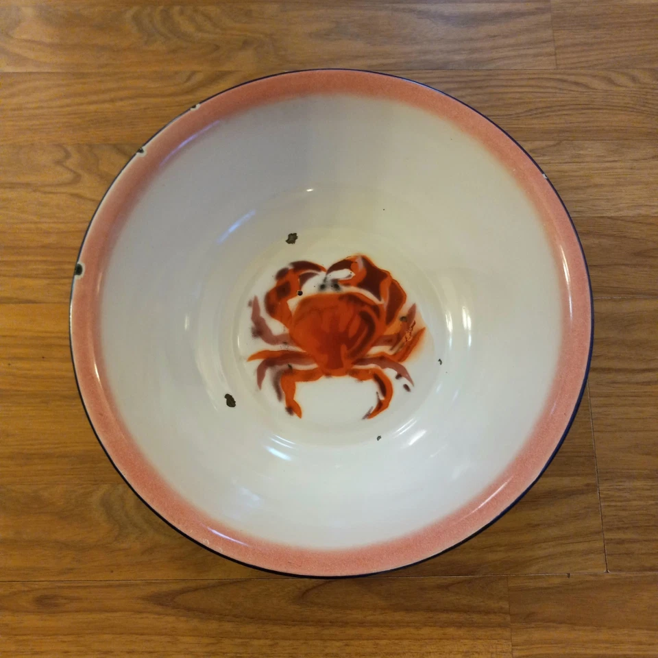 Large 12.5" Vintage Enamelware Bowl White  w/ Pink Crab Blue Rim * Great Patina - Image 2 of 4