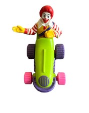 RONALD McDonald IN CAR PULL BACK RACER VINTAGE MCDONALDS 1992 HAPPY MEAL TOY