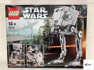 LEGO Star Wars Ultimate Collector Series Imperial AT-ST 10174 In 2006 New Retire