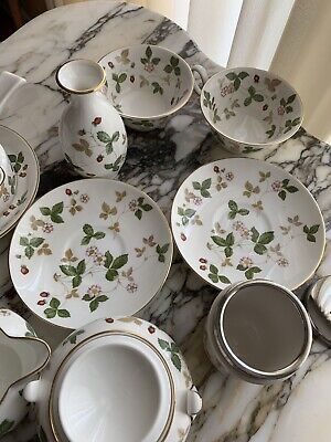 wedgwood wild strawberry bone china | eBay wedgwood wild strawberry bone china | eBay