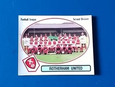 ROTHERAM UNITED FOOTBALL CLUB PANINI FOOTBALL 82 STICKER # 368 TEAM PHOTO RUFC