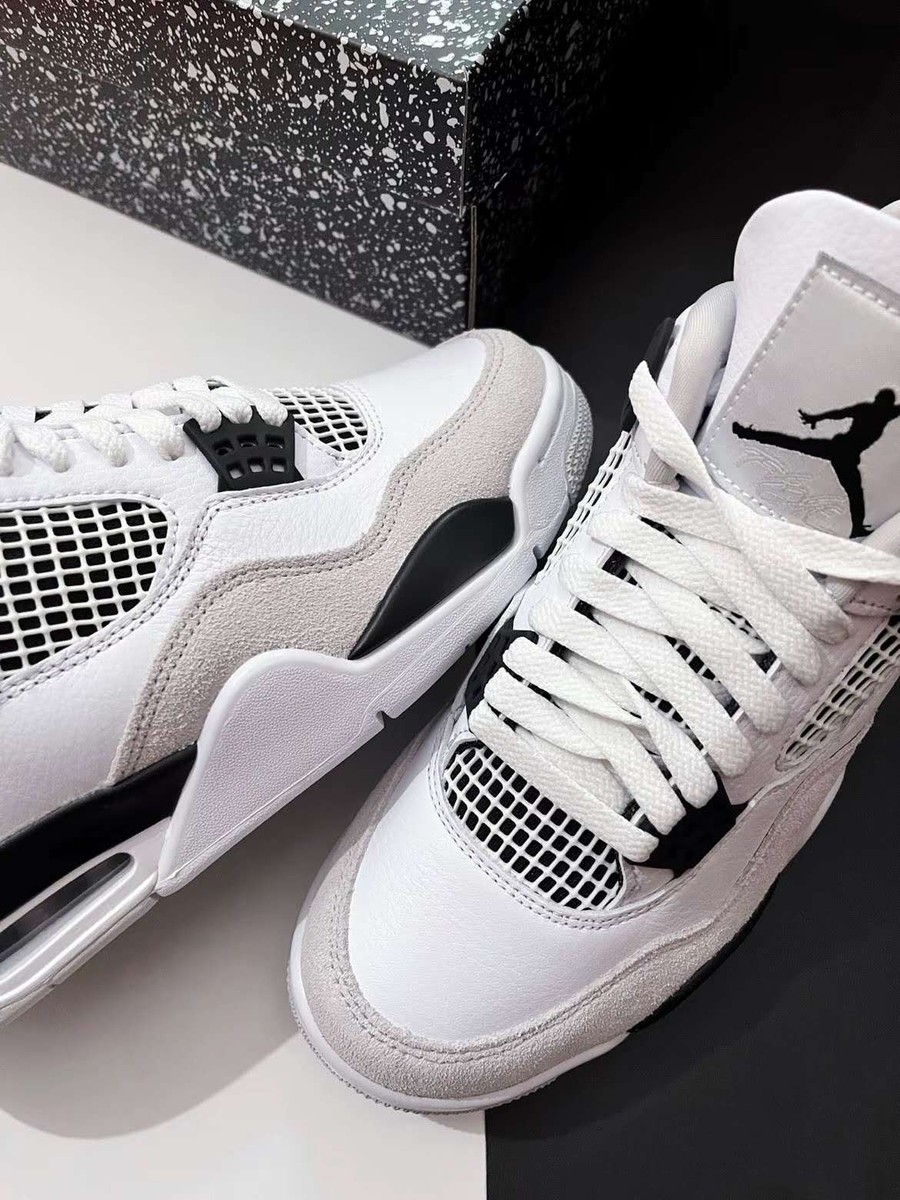 white oreo 4s size 7