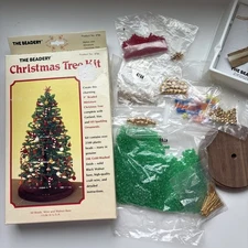 The Beadery Christmas Tree  Kit No. 4766