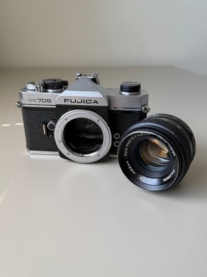 Fujica ST705 35mm SLR Camera Vintage w/Fujinon 55mm f/1.8 Lens M42 Mount WORKS