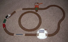 Thomas Trackmaster Motorized FREDDIE Train Track Layout Snow Station Mill Lot 29