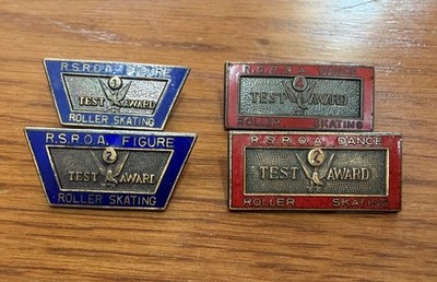 4 RSA RSROA FIGURE ROLLER SKATING TEST AWARD ENAMEL BROOCH ROLLER DERBY WINGS